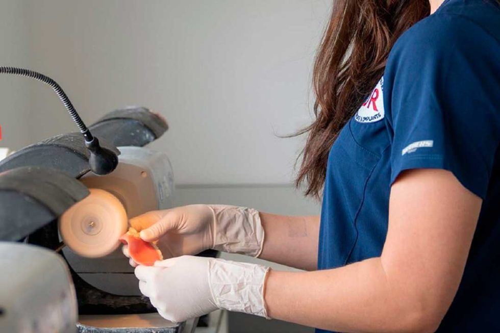 Tecnología CAD-CAM para odontología, ¿qué es y para qué sirve?