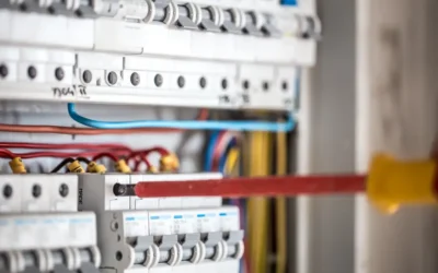 Control de llums per telerruptor i polsadors